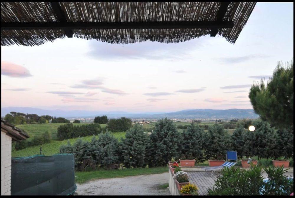 Agriturismo La Ginestrella Civitella D'Arna Exterior foto